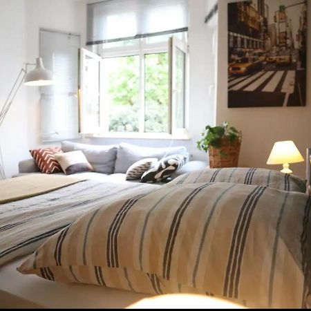 Cozy , Warm And Welcoming Room In The Heart Of Nuernberg Eksteriør billede